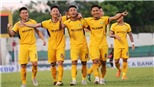 VIDEO: HAGL hãy học SLNA chơi tiki taka như thế nào
