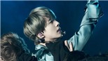 Jin BTS sở hữu xương quai hàm cực phẩm khiến fan 'lụi tim'