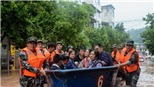 Trung Quốc nâng mức cảnh báo về tình trạng mưa dông