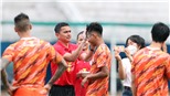 Bóng đá Việt Nam hôm nay: Thầy trò HLV Kiatisuk đón Tết đặc biệt