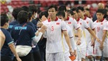 AFF Cup 2021 hôm nay: Tuyển Việt Nam chưa thể về nước. HLV Park Hang Seo chia tay 2 trợ lý