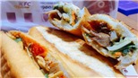 Ăn bánh mì Hội An ngon chính hiệu, đang khuyến mãi 'giờ vàng' ở đâu?