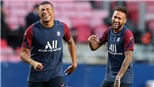 Rooney: 'PSG có thể trừng phạt hàng thủ dâng cao của Bayern Munich'