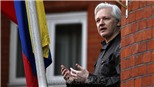Nhà sáng lập WikiLeaks xuất hiện tại tòa án Anh