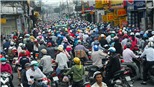 Nhiều cửa ngõ TP Hồ Chí Minh kẹt xe do người dân ùn ùn về quê nghỉ lễ 30/4 và 1/5 