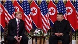 VIDEO: Tổng thống Trump và Chủ tịch Kim nói gì trước khi bắt đầu họp kín?