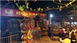 Không còn tình trạng 'tiền trao, ấn phát' tại đền Trần