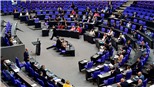 Quốc hội Đức phê chuẩn gói cứu trợ 200 tỷ euro
