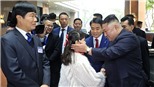 Em bé Hà Nội trong đoàn Việt Nam đón chào Chủ tịch Triều Tiên Kim Jong-un