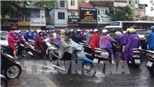 Ngày mai 14/5, miền Bắc, miền Nam đều có mưa rào và dông
