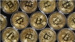 Vì sao đồng tiền số Bitcoin rớt giá thảm hại?