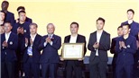 CLB Hà Nội nhận Huân chương Lao động hạng Ba