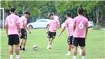 Sốt vé xem Quang Hải đấu Công Phượng