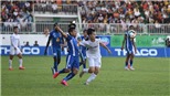 Văn Toàn gây bất ngờ với phong cách ‘ông già’