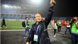 Nhìn từ chiến thắng của U23 Việt Nam: Những ngón tay 'biết nói' ở Mỹ Đình