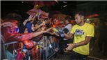 Thua Việt Nam, tuyển Malaysia vẫn được chào đón như người hùng