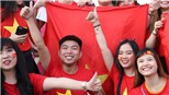 Fan Việt 'kinh hoàng đến từng giây' khi Việt Nam vào vòng 1/8 Asian Cup đầy kịch tính