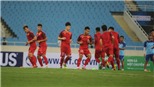 U23 Việt Nam làm quen sân Mỹ Đình, HLV Park Hang Seo bênh Quang Hải