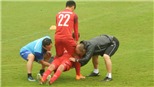 Thầy Park 'vỗ mông, sờ đùi' học trò U23 Việt Nam