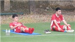 Đình Trọng chấn thương, HLV Kim Chi sốc trước màn loạn đả của học trò