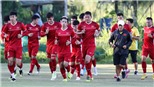 Tuyển Việt Nam hội quân tối nay, Đình Trọng tri ân trợ lý HLV Park Hang Seo