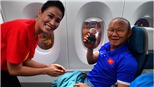 HLV Malaysia so sánh Việt Nam với Thái Lan, chuyến bay đặc biệt đón thầy trò ông Park 