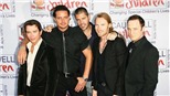 Boyzone chính thức tan rã sau album và chuyến lưu diễn cuối cùng