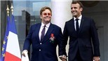 Elton John được Tổng thống Pháp trao huân chương Bắc đẩu Bội tinh