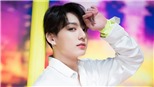 Jungkook BTS vượt rào, lao xuống khán đài gặp fan nhưng ARMY lại nổi giận