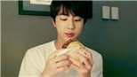 Là triệu phú nhưng Jin BTS vẫn thích chơi trò con trẻ để chia tiền ăn