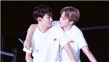 J-Hope BTS ngẩn tò te vì bỗng dưng được Jimin bày tỏ tình cảm nồng nhiệt