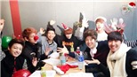 Vừa buồn cười vừa thương trước giáng sinh đầu tiên của BTS