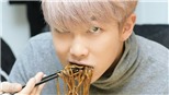 Những món ăn mà thần tượng Kpop thèm chảy nước miếng nhưng bị cấm ăn