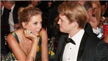 Lộ nhẫn ‘khủng’ lấp lánh, Taylor Swift đã đính hôn với bạn trai Joe Alwyn?