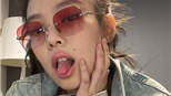 Jennie Blackpink đăng một lèo 59 bức ảnh đẹp ngẩn ngơ