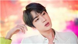 Ngây ngất trước vẻ tổng tài ngoài đời thực của Jin BTS khi đi đám cưới bạn