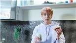Jungkook quá đẹp trai khi đi… chôm đồ, hớn hở khi bị phát hiện
