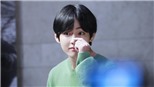 V BTS khiến bạn bè sửng sốt trong lần rủ về nhà ngủ