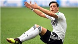 Mesut Oezil từ giã tuyển Đức: 'Khi chiến thắng, tôi là người Đức, khi thua trận, tôi là gã nhập cư'