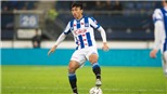 Văn Hậu chấn thương trong trận thắng 9-1 của đội trẻ Heerenveen