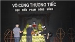 Nghệ sĩ tiễn đưa 'trùm hài đất Bắc' Phạm Đông Hồng về nơi an nghỉ 