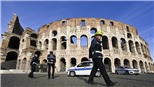 &#39;Cơn sóng thần kép&#39; từ Italy tới châu Âu