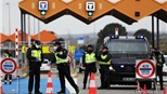 Dịch COVID-19: Nguy cơ với nhóm người dưới 40 tuổi ở Canada