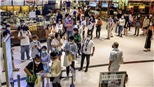 Dịch COVID-19 khu vực ASEAN tối 19/5: Thái Lan đề phòng dịch tái bùng phát, Jakarta gia hạn giãn cách xã hội