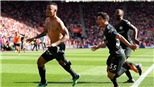 Video clip highlights bàn thắng Southampton 0-1 Man City: Jesus giúp Man City cán mốc 100 điểm