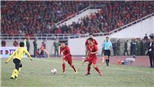Quang Hải nhận cú đúp, giành giải 'Cầu thủ xuất sắc nhất trận'