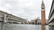 Tình trạng ngập lụt tại Venice, Italy ngày càng trầm trọng