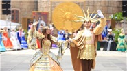 Xem show carnival lớn nhất từ trước đến nay trên đỉnh Bà Nà, du khách choáng ngợp